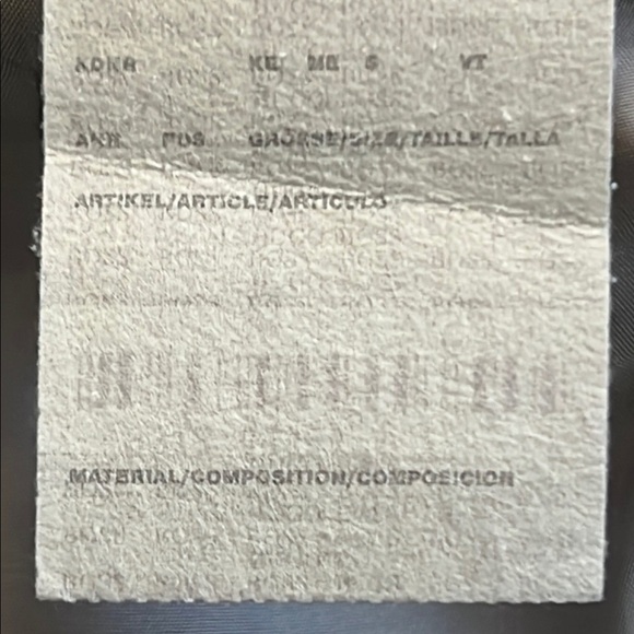 Hugo Boss Classic Black Pinstripe Men's Wool Blazer est 46L - Picture 11 of 12